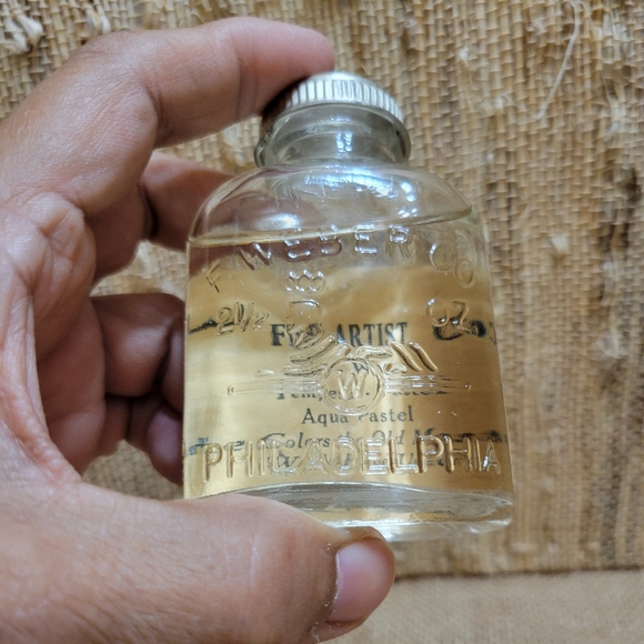 Weber Synvar Varnish Philadelphia Vintage Bottle (almost Full) - Picture 5 of 5